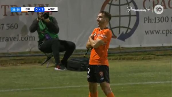 GOAL: Armiento answers for Roar in style