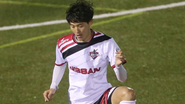 Blacktown City's Danny Choi in the 2014 Westfield FFA Cup.